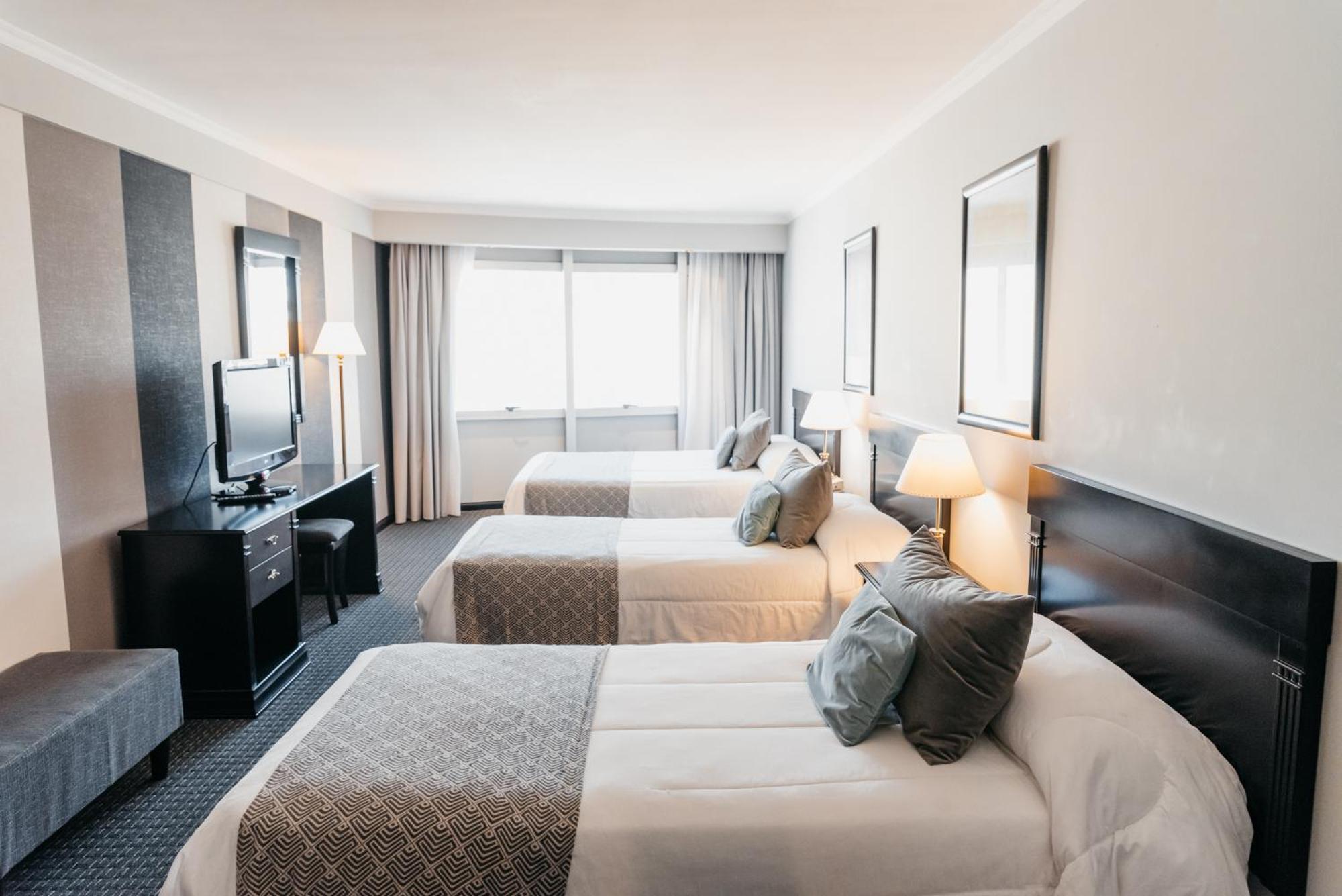 Plaza Real Suites Hotel โรซาริโอ ภายนอก รูปภาพ